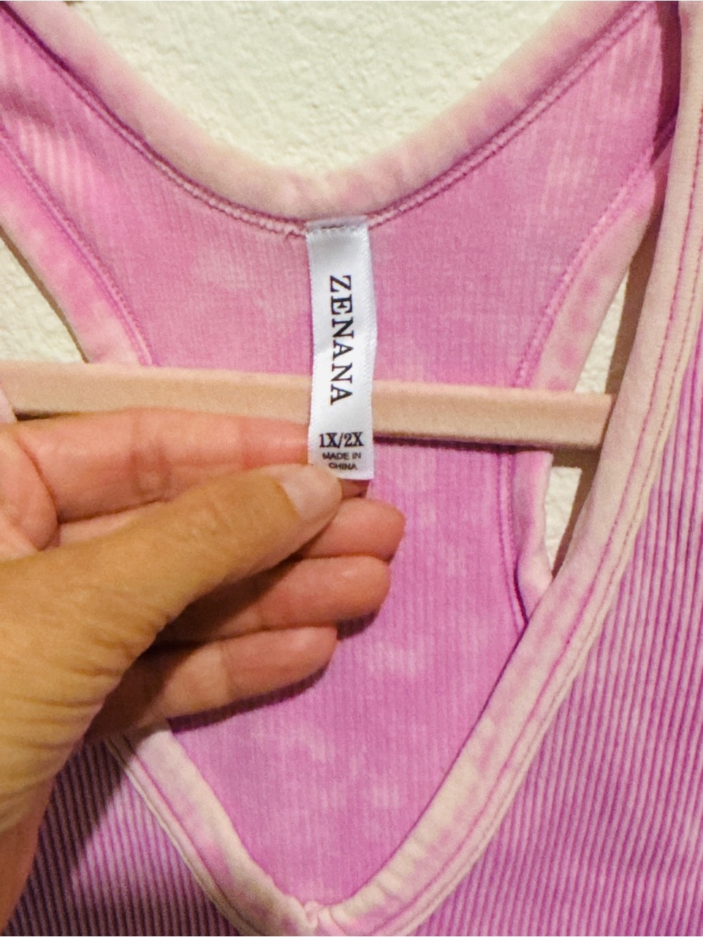 Zenana Outfitters Pink Tie-Dye Ribbed V-Neck Crop Tank - Picture 3 of 4